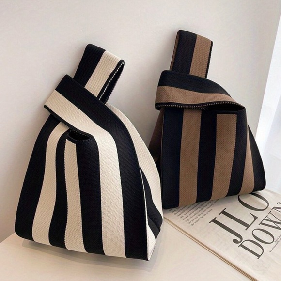 Boho Chic Striped Knitted Handbag With Wristlet Strap - Picture 2 of 4